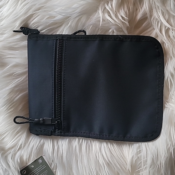 Keith Haring x H&M Black Limited Edition Shoulder Bag - Picture 3 of 3